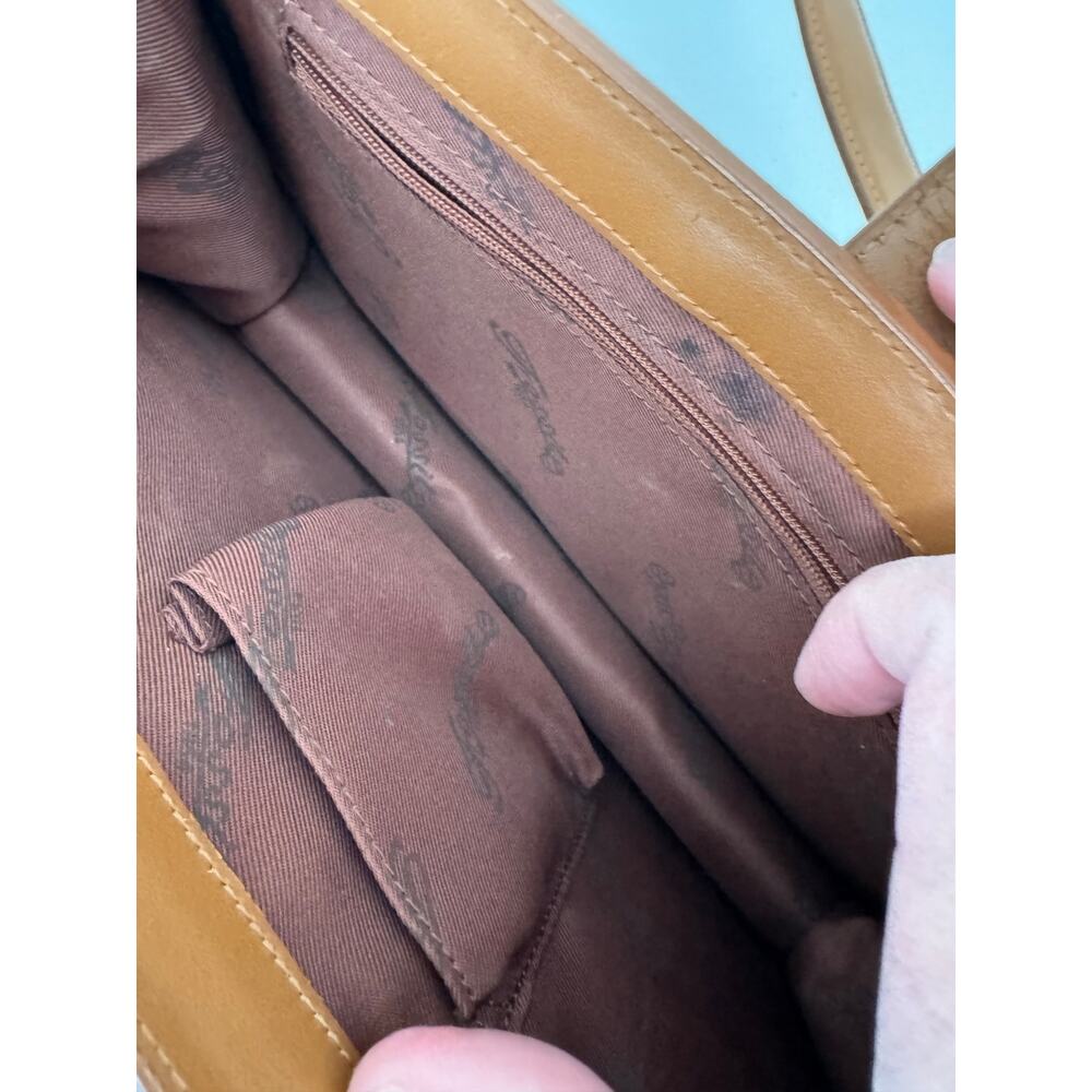 Fossil Brown Leather Shoulder Bag - Picture 6 of 8